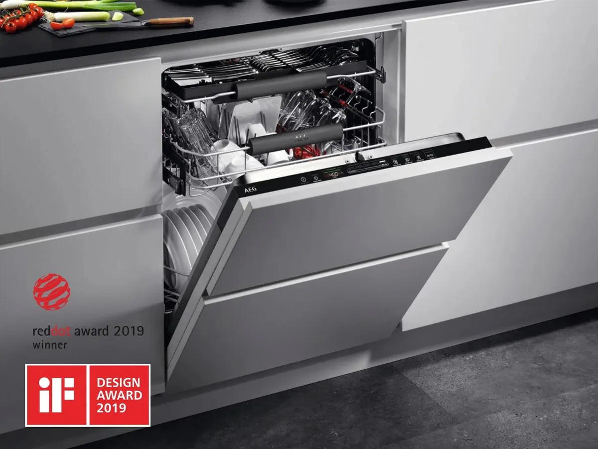 Lavastoviglie con tecnologia QuickSelect